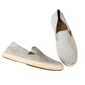 Olukai Women’s Pehuea Leather Slip On Sneakers Pale Gray Size 10